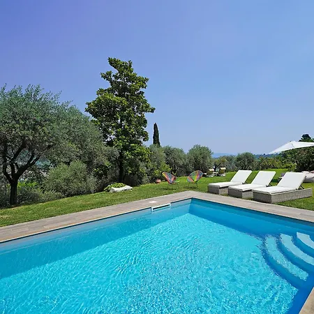 Tenuta La Pineta Villa *
