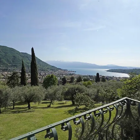 Villa Tenuta La Pineta *