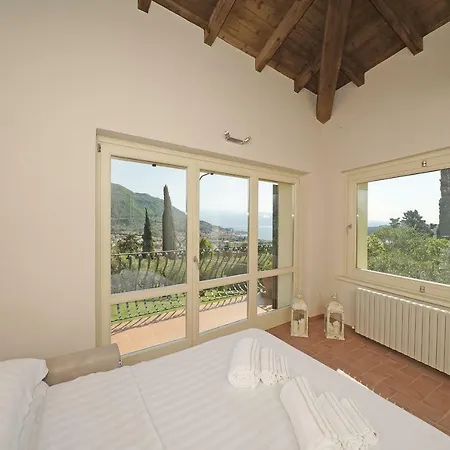 Villa Tenuta La Pineta Salò